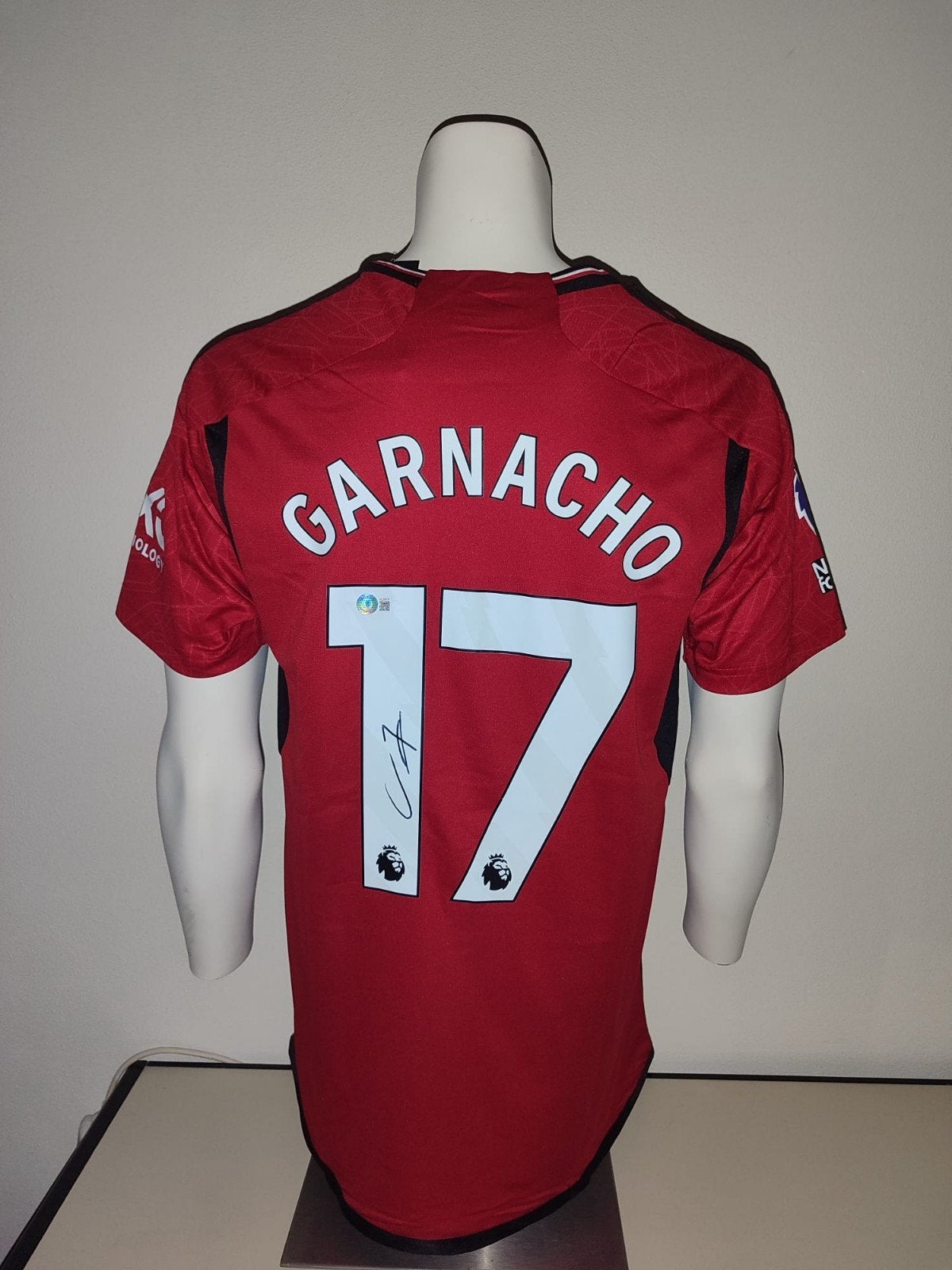 Garnacho gesigneerd Manchester United shirt met Beckett coa, Verzamelen, Sportartikelen en Voetbal, Ophalen of Verzenden, Nieuw