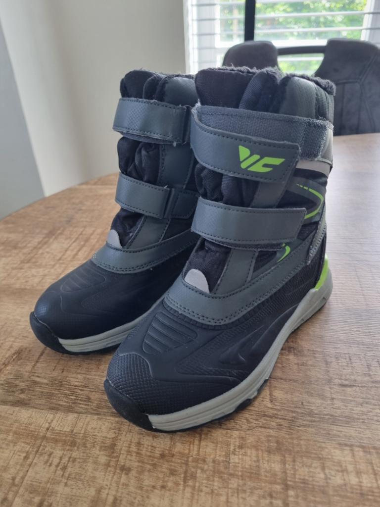 Pepperts! snowboots / winterlaarzen maat 32, Kinderen en Baby's, Kinderkleding | Schoenen en Sokken, Ophalen, Pepperts, Nieuw