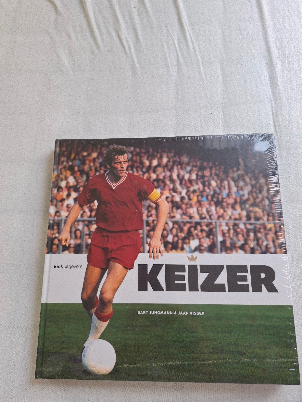 Boek: Keizer - Maar Piet Keizer was beter (nieuw), Ophalen of Verzenden, Nieuw, Bart Jungmann & Jaap Visser, Overige sporten