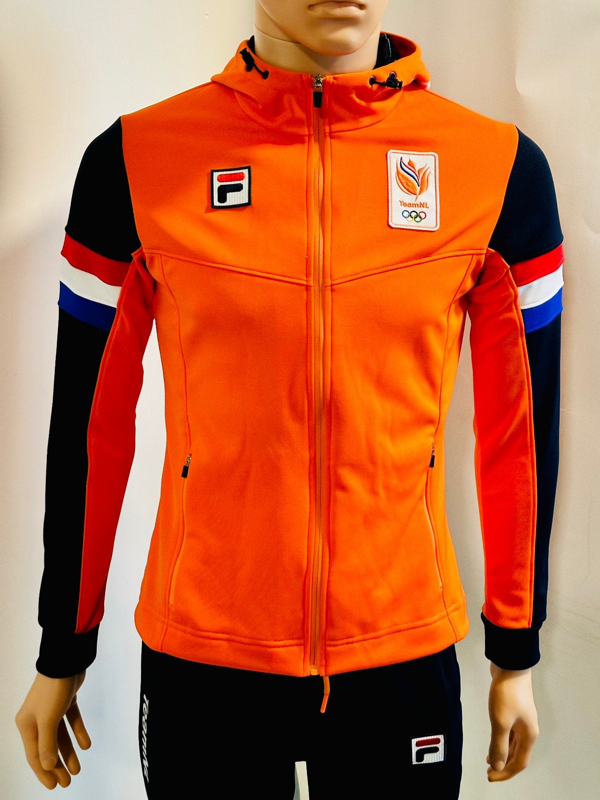 Sportkeding sportvest vest teamNL maat 36 (S) Fila, Kleding | Dames, Sportkleding, Overige typen, Oranje, Ophalen of Verzenden