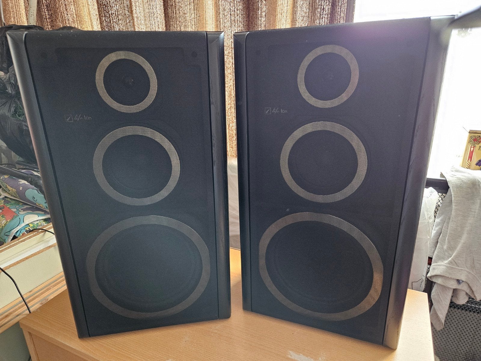 Lifeton A 3.3 Hifi - 3 Weg Baßreflex - Luidsprekerboxen, Stereo speakers, 120 tot 150 watt, Nieuw, Basreflex