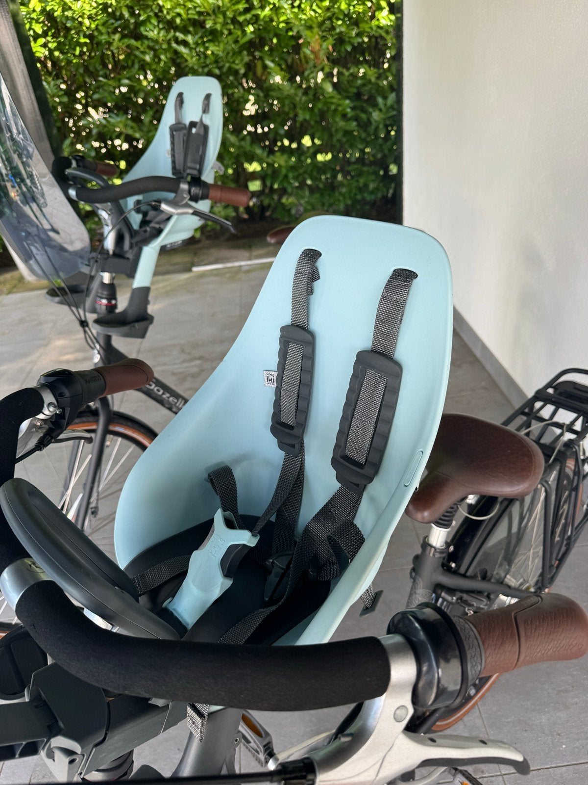 Foto 6 van Gazelle Bloom mamafiets met kinderzitje en windscherm