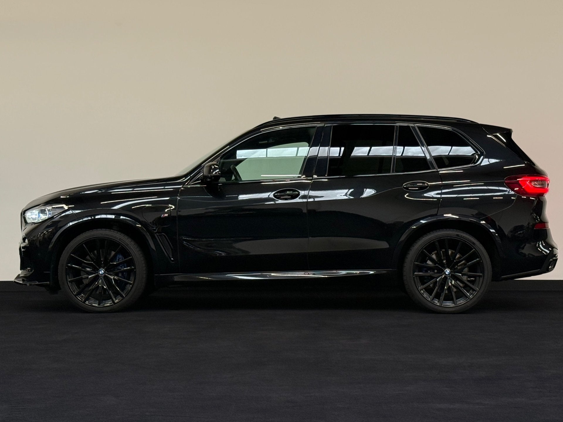 BMW X5 XDrive45e High Executive M Sport Pano Laser 22 inch, Auto's, Dealer onderhouden, Gebruikt, 394 pk, Met garantie (alle)