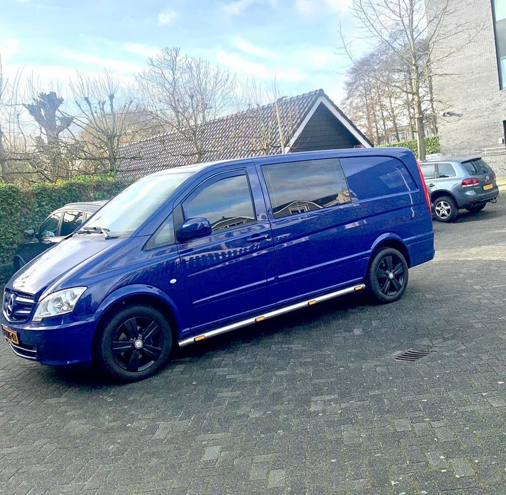 Mercedes-Benz Vito Automaat Luxe 2.1 CDI 113 DC 2011, Automaat, Euro 5, Zwart, 4 cilinders