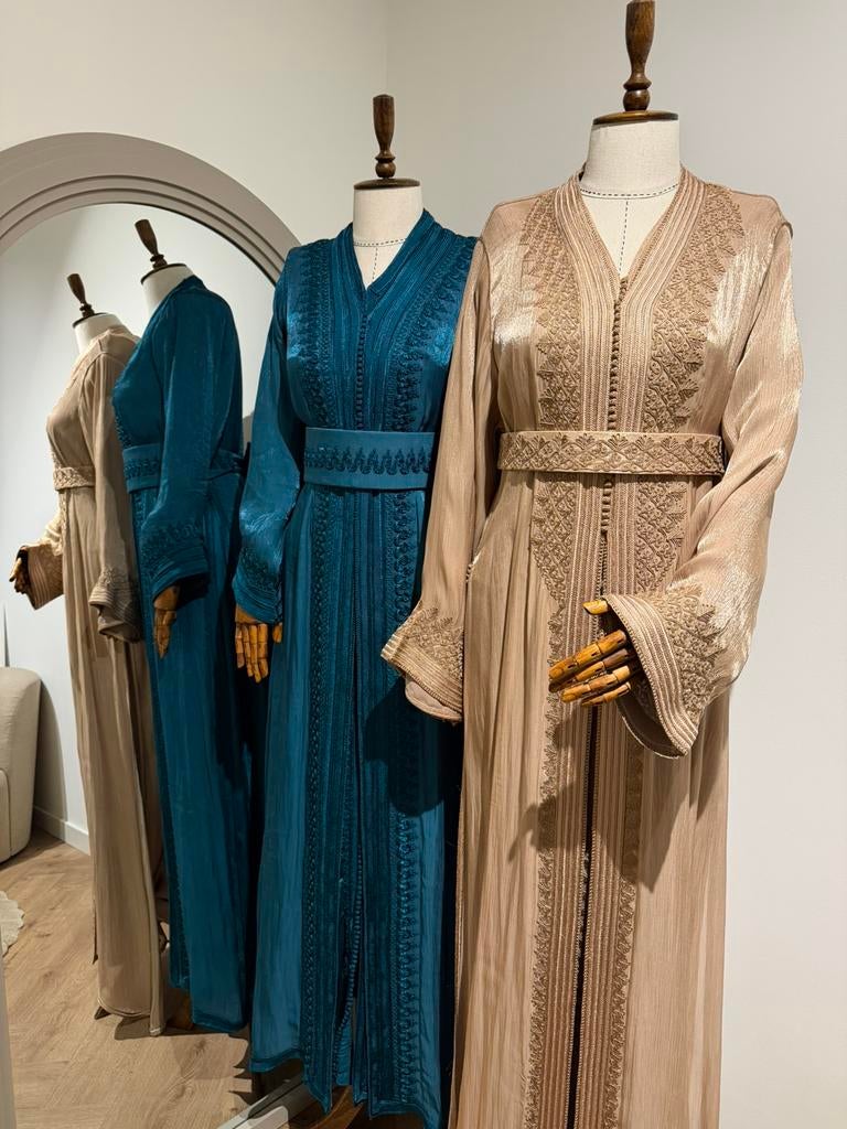 Marokkaanse jurken Organza zgan, Kleding | Dames, Gelegenheidskleding, Ophalen, Zo goed als nieuw, Maat 36 (S), Overige typen