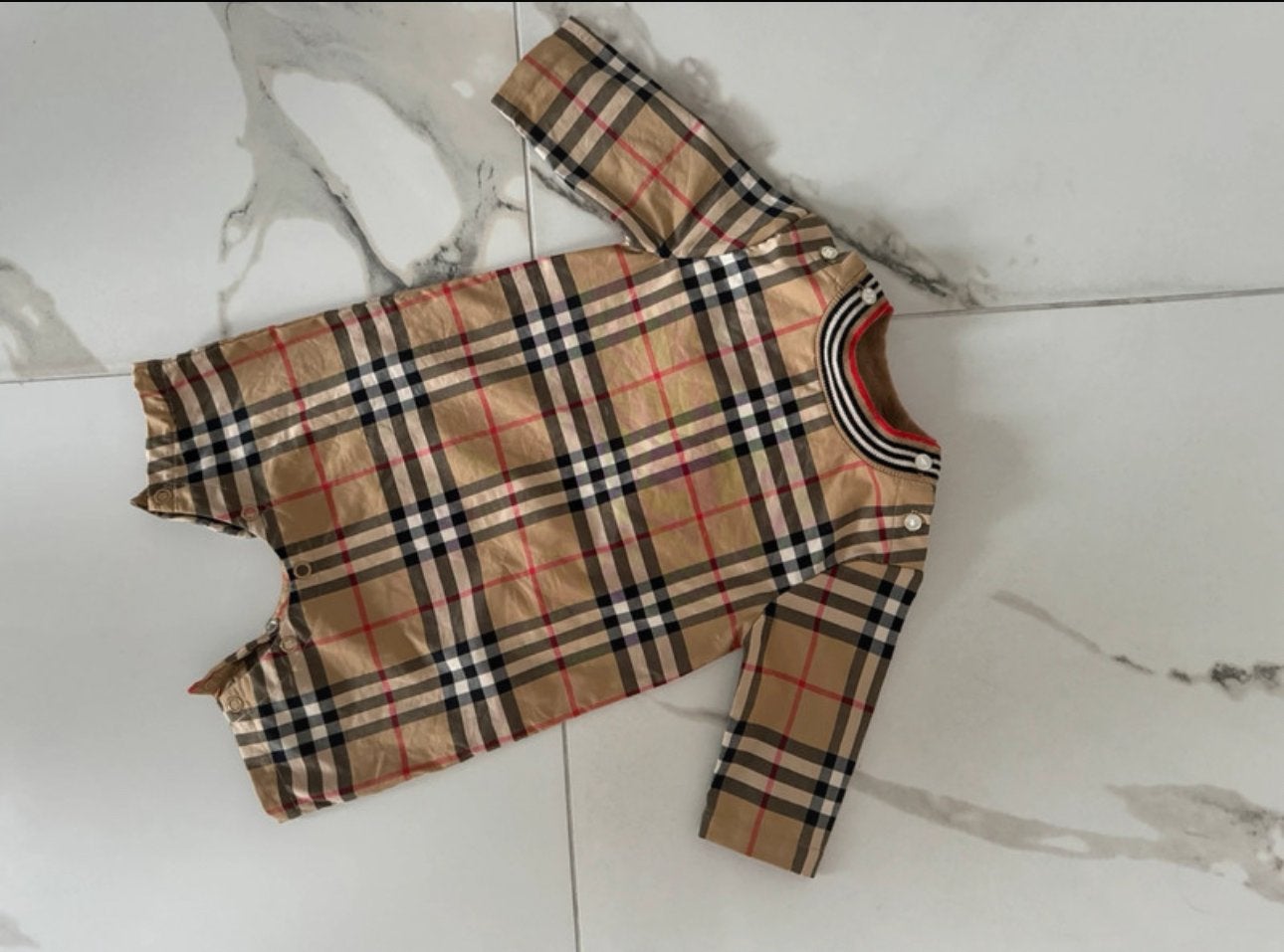 Burberry baby romper - Beige ruit - Maat 1M (59cm), Ophalen of Verzenden, Zo goed als nieuw, Jongetje of Meisje