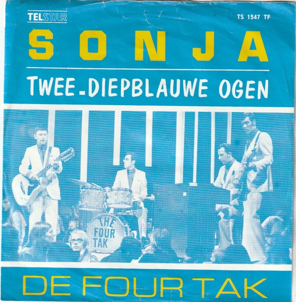 Four Tak - Sonja - Twee diepblauwe ogen - Nr 98, Ophalen, Gebruikt, 7 inch, Levenslied of Smartlap