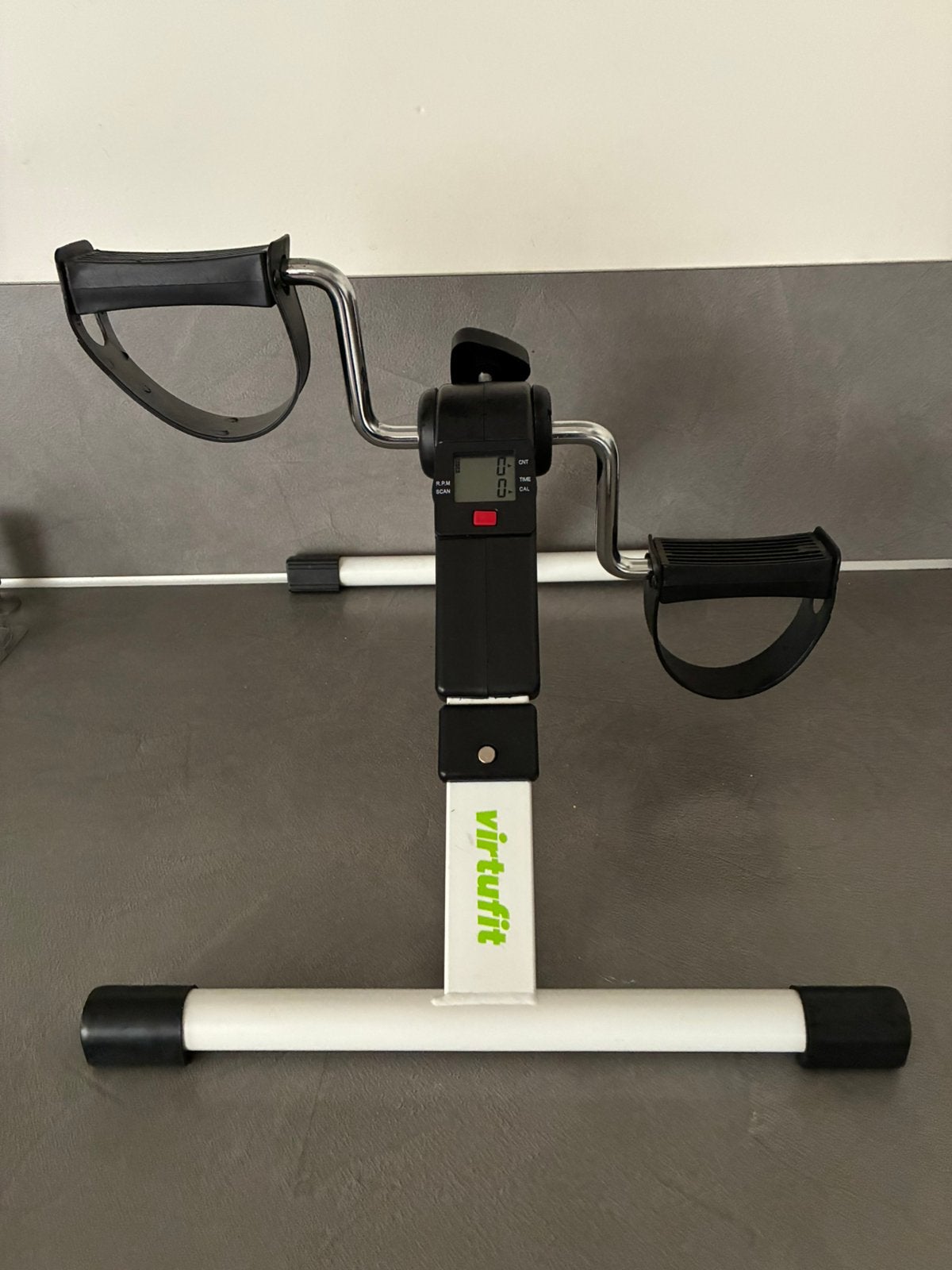 Virtufit Been/arm stoelfiets/hometrainer met teller, Ophalen of Verzenden, Zo goed als nieuw, Hometrainer
