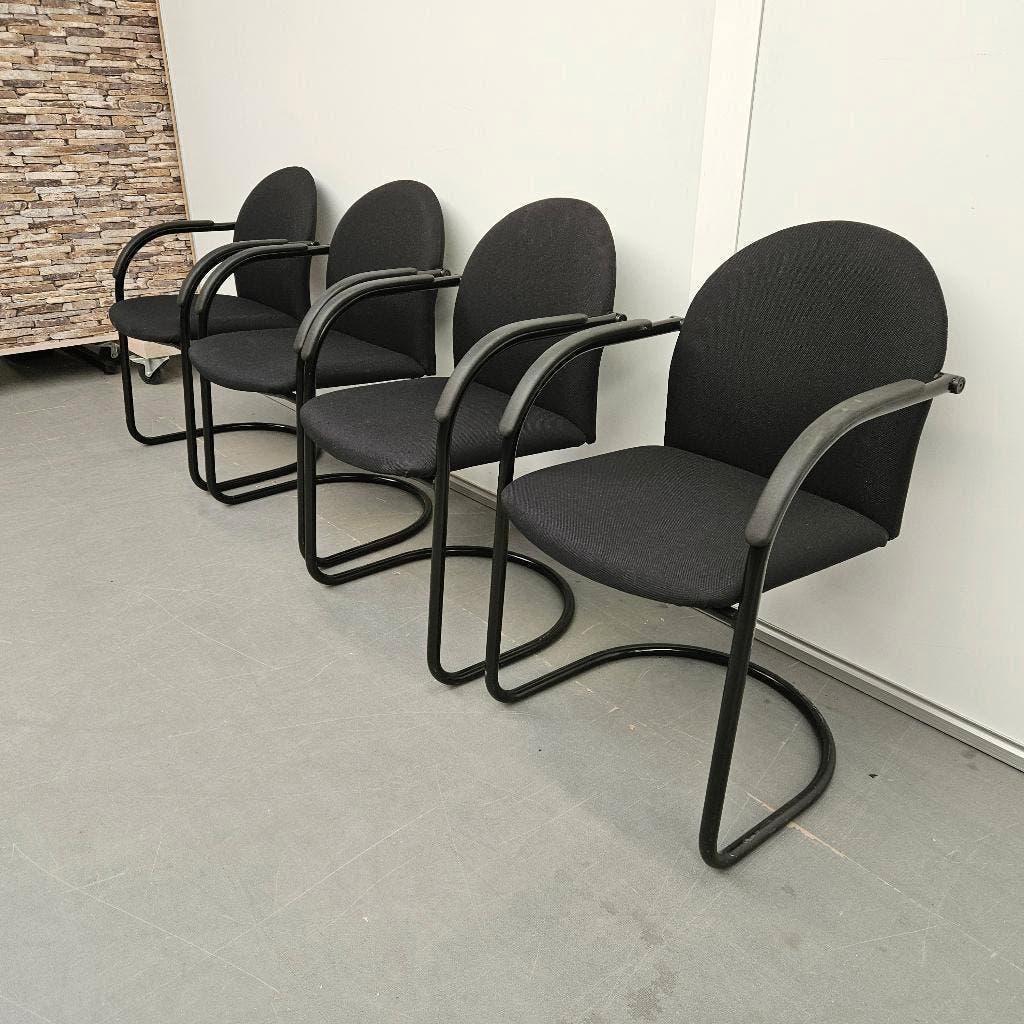 Set van 4 Lande sledestoelen stoelen vergaderstoelen, Huis en Inrichting, Stoelen, Ophalen, Gebruikt, Vier