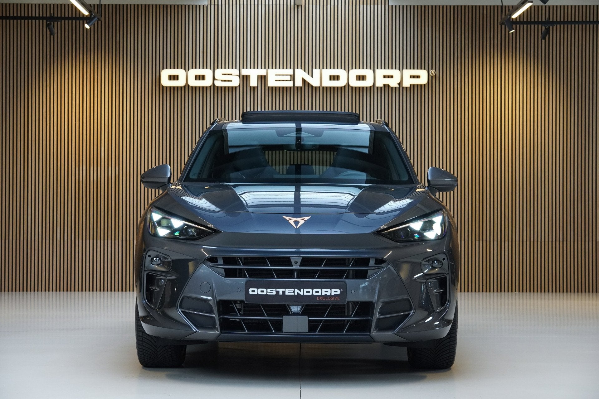 CUPRA Terramar 1.5TSI/272pk e-Hybrid VZ Performance|2025|Pan, Auto's, Dealer onderhouden, 4 cilinders, 2000 kg, Plug-in hybride