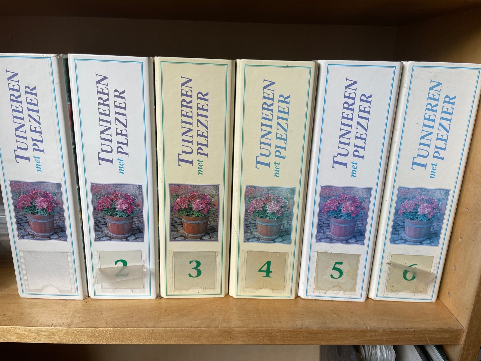 Tuinieren met Plezier - Complete set (deel 1-6), Ophalen of Verzenden, Gelezen, Tuinieren en Tuinplanten