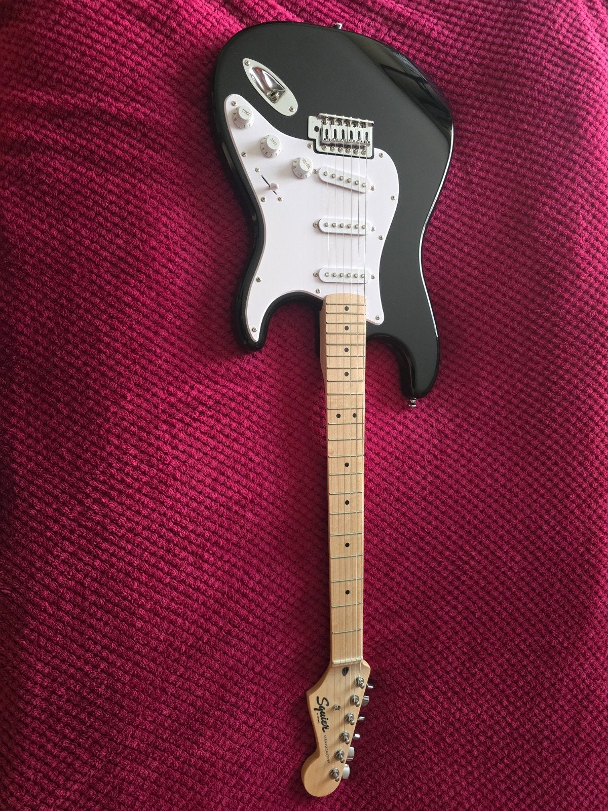 Squier Stratocaster elektrische gitaar - Zo goed als nieuw, Ophalen, Zo goed als nieuw, Solid body, Fender