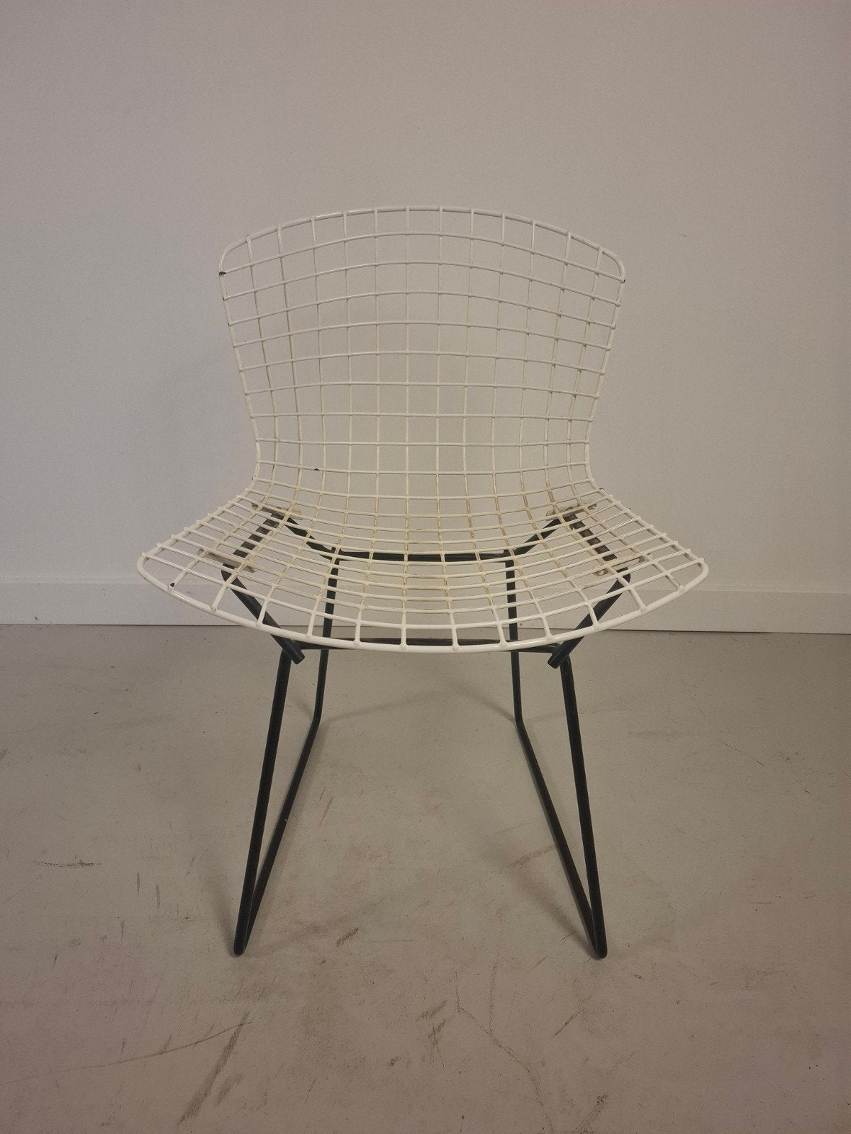 Vintage design stoel Bertoia Knoll wire chair, Ophalen of Verzenden, Gebruikt, Zwart, Eén