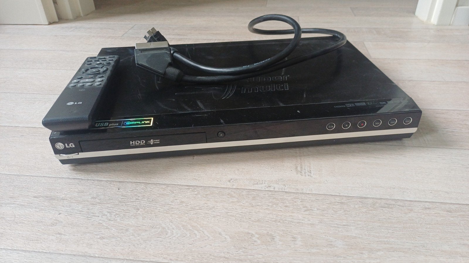 LG DVD-recorder met harddisk en afstandsbediening, Audio, Tv en Foto, Dvd-spelers, Ophalen, Gebruikt, Met harddisk, Dvd-recorder