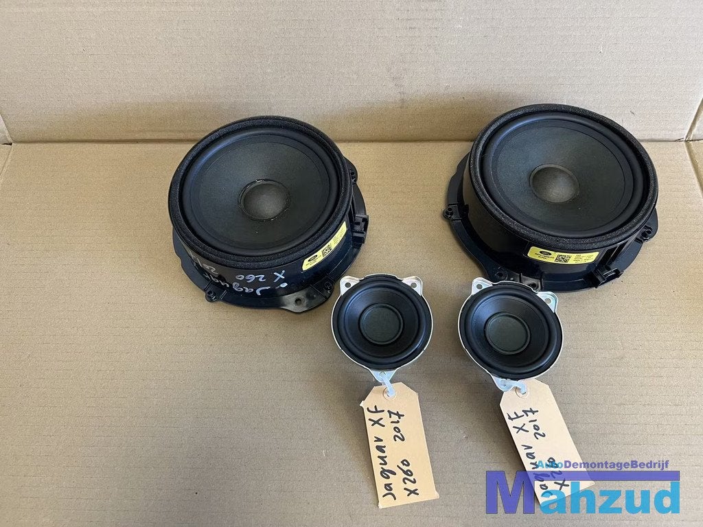 JAGUAR XF X260 Links Rechts voor speaker set box 2015+, Gebruikt, Abbey Road, Whitley 1
CV3 4LF  Coventry, Jaguar, Jaguar Land Rover Limited