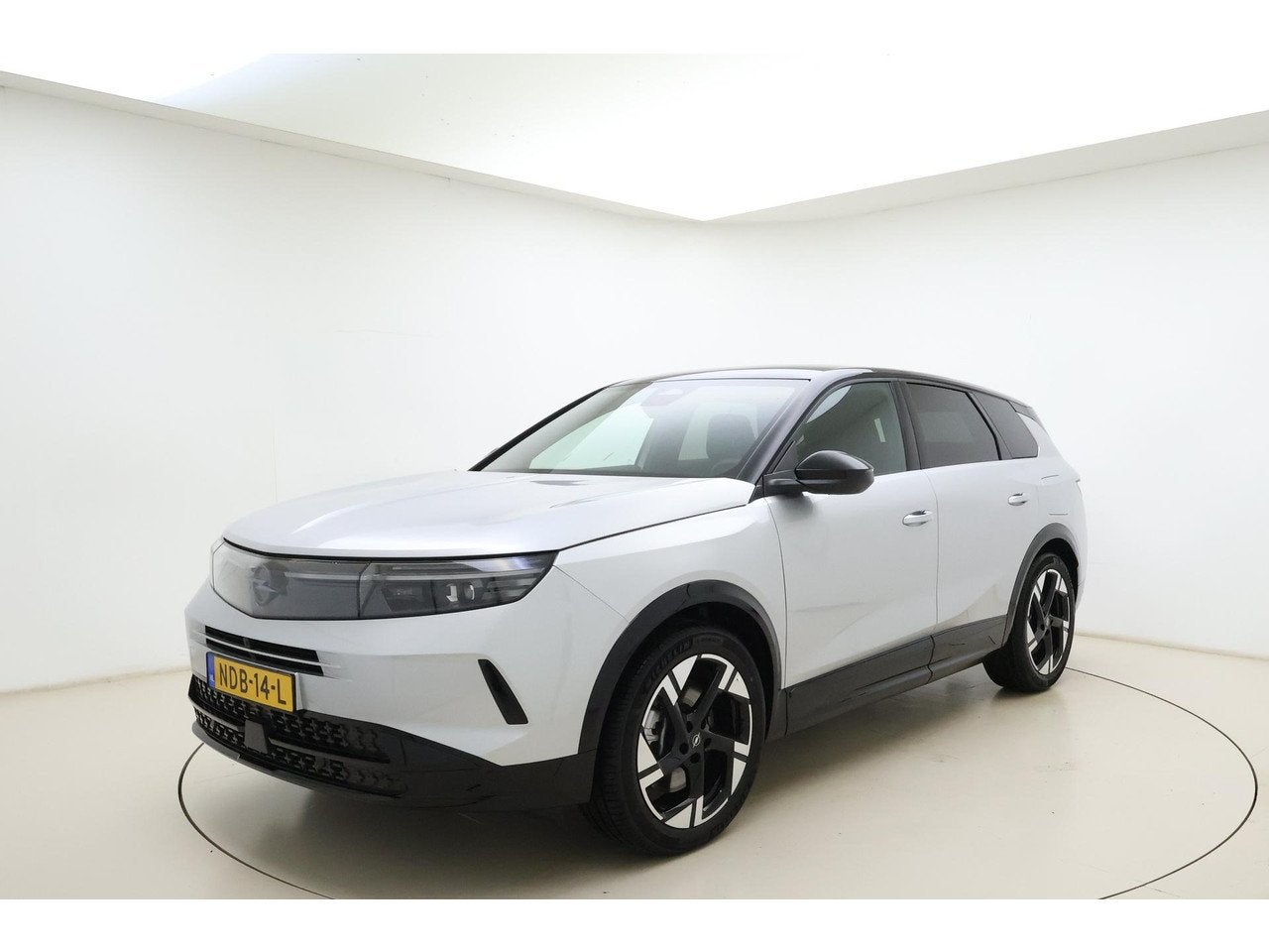 Opel Grandland 1.6 Turbo Plug-in-Hybrid Ultimate | 20'' lich, Auto's, Gebruikt, 194 pk, 4 cilinders, Alcantara