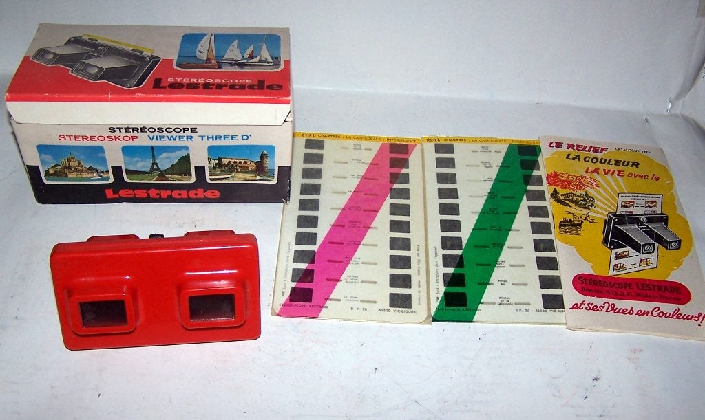 Vintage Lestrada 3D viewer met 2 diastroken + catalogus. Nw., Ophalen of Verzenden, Nieuw
