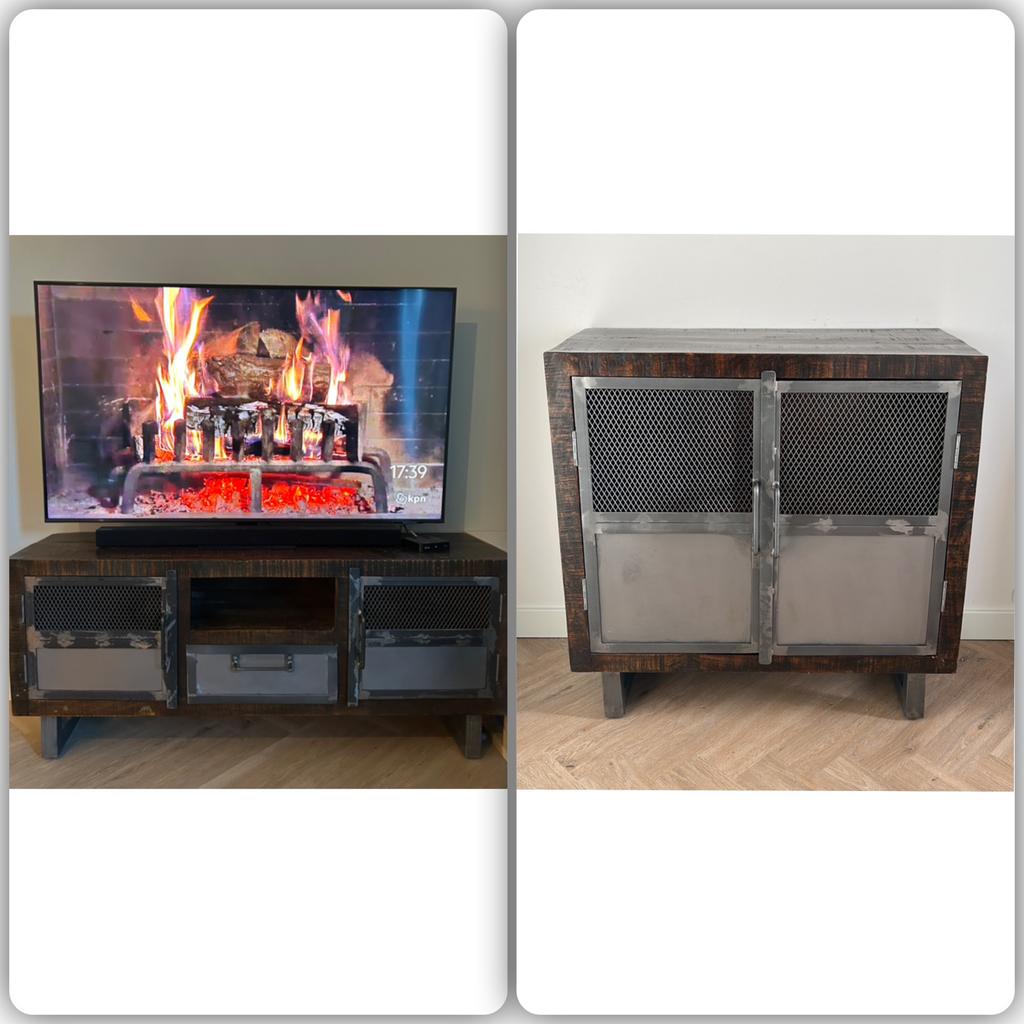 Set TV meubel en Dressoir kast. Hout met stalen deuren., Ophalen, Minder dan 50 cm, Zo goed als nieuw, Minder dan 100 cm