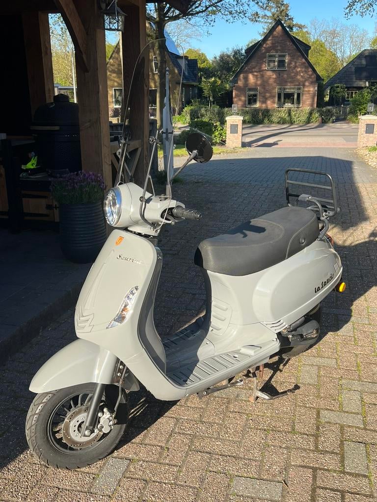 La souris scooter nardo grey 2022, Fietsen en Brommers, Brommeronderdelen | Scooters, Ophalen, Gebruikt, Overige typen, Overige merken