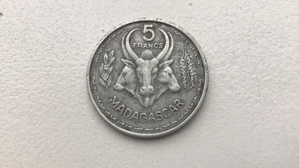Frans Madagascar 5 francs 1953., Postzegels en Munten, Munten | Afrika, Ophalen of Verzenden