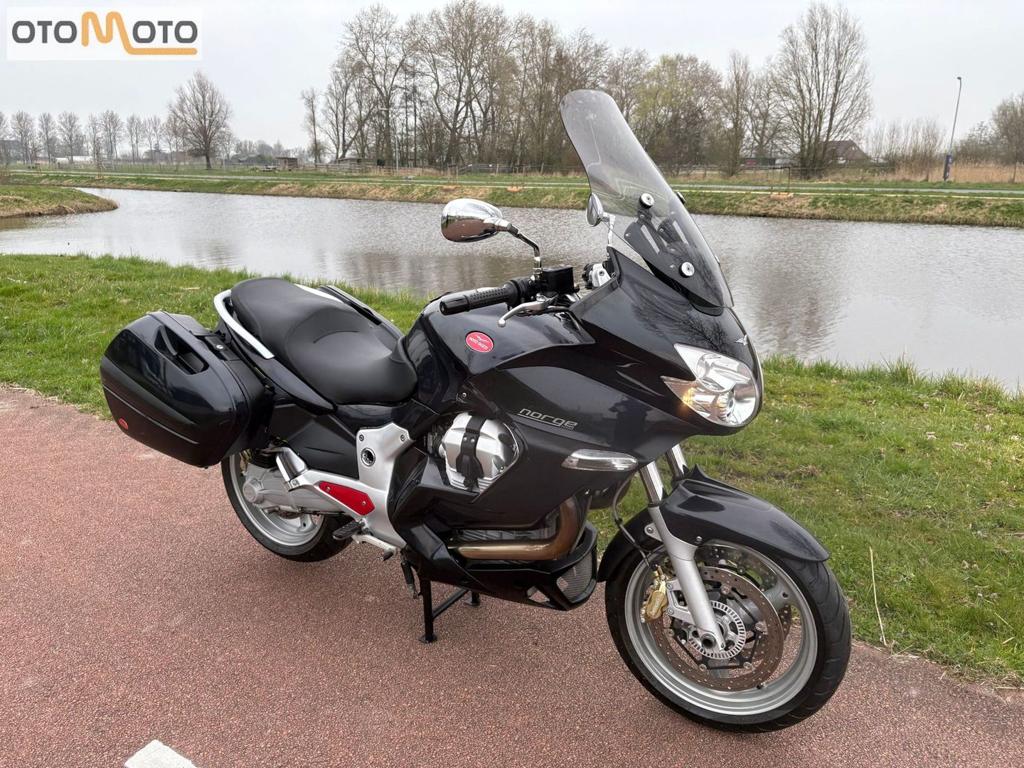 MOTO GUZZI Norge 1200 GT (bj 2010), Motoren, 2 cilinders, Motorrijbewijs A, Bedrijf, Meer dan 35 kW