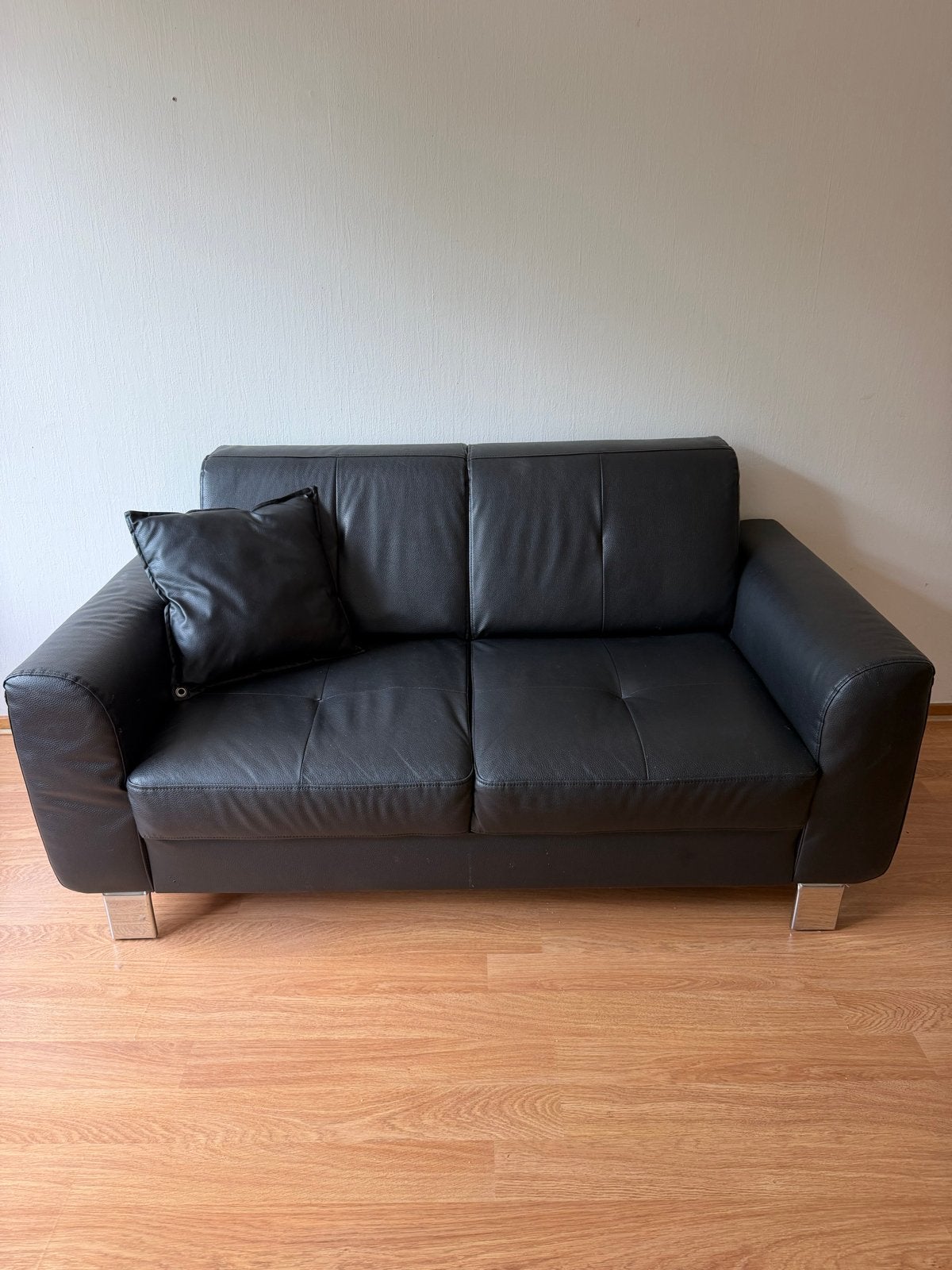 Leren bank JYSK - 2-zitsbank, Ophalen, Gebruikt, 150 tot 200 cm, Tweepersoons