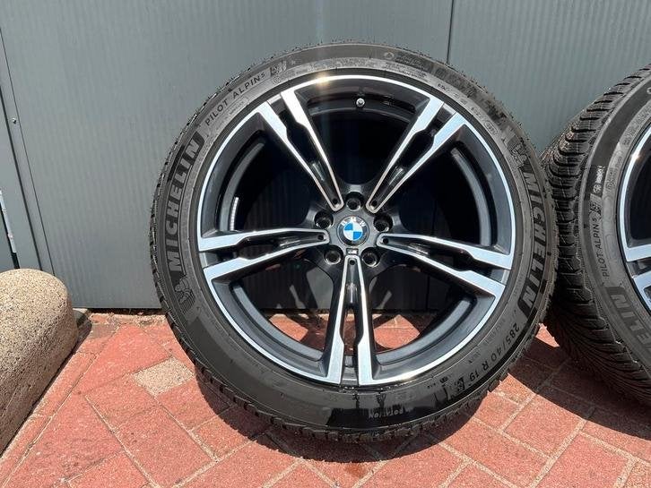 BMW M5 F90 M8 F91 F92 19 inch Styling 705 M winter set 705M, Auto-onderdelen, Banden en Velgen, Banden en Velgen, Winterbanden