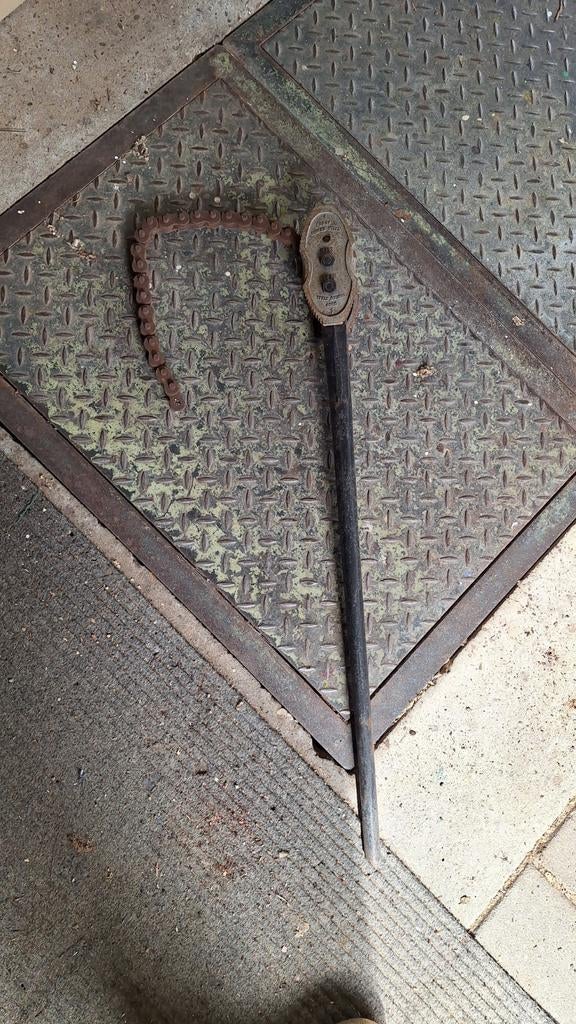 Antieke kettingpijpsleutel - Drop Forged Steel No. 32, Ophalen