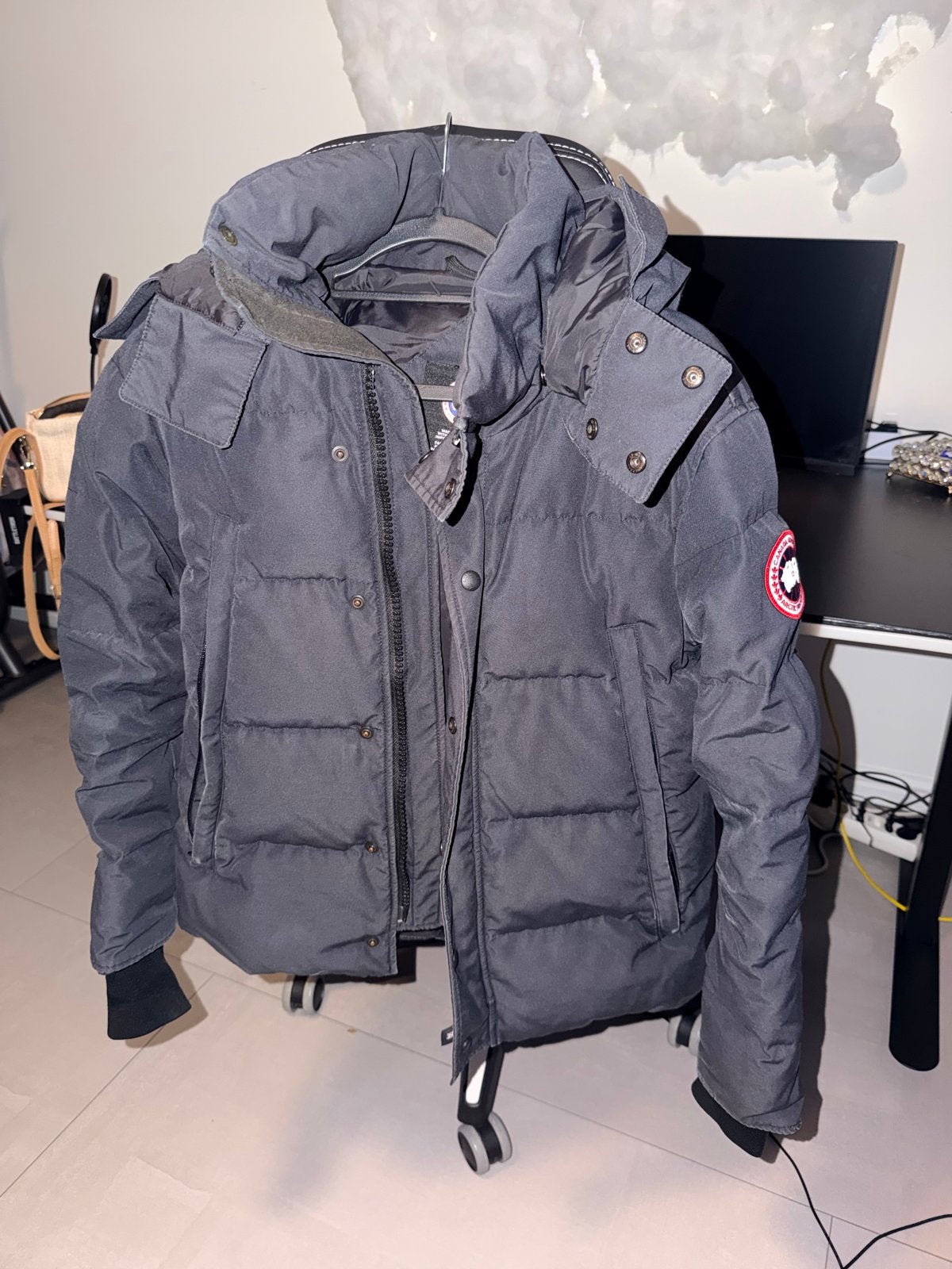 Canada Goose - Maat M, Kleding | Heren, Jassen | Winter, Ophalen of Verzenden, Zo goed als nieuw, Maat 48/50 (M), Grijs