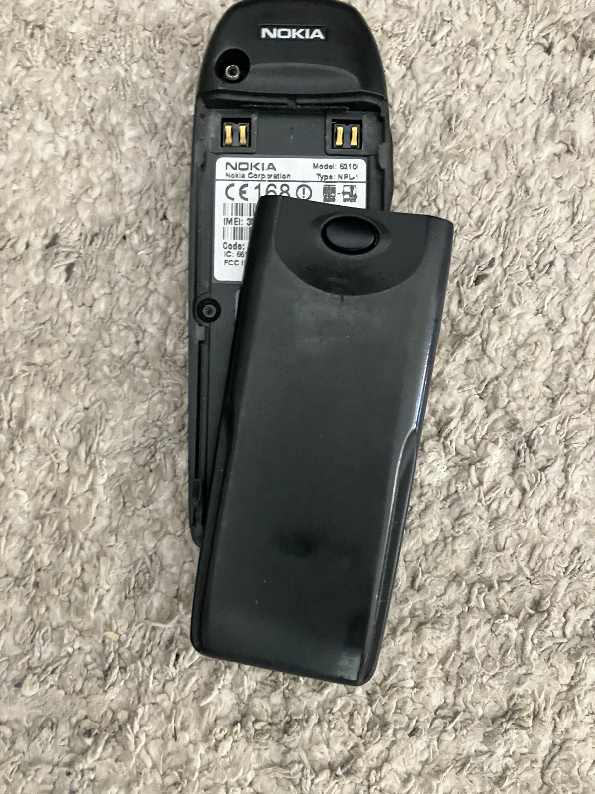 Nokia 6310i met lader, simlockvrij en werkt goed!, Telecommunicatie, Gebruikt, Geen camera, Zwart, Fysiek toetsenbord