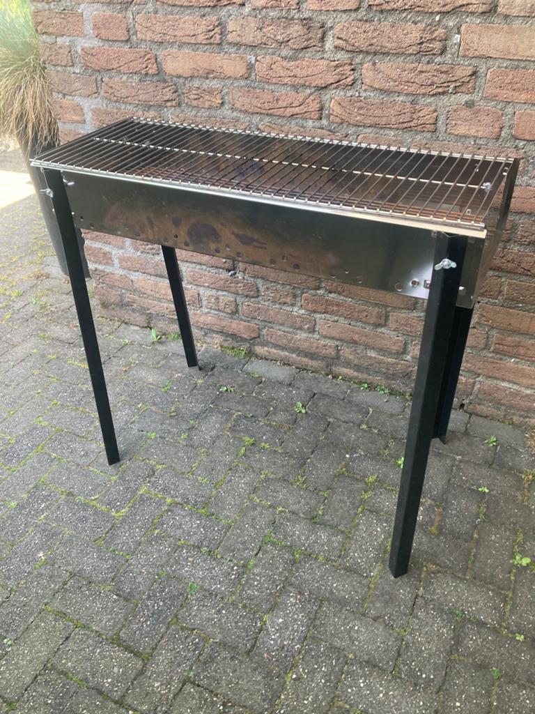 Saté - houtskool barbecue RVS, Tuin en Terras, Houtskoolbarbecues, Ophalen of Verzenden, Gebruikt