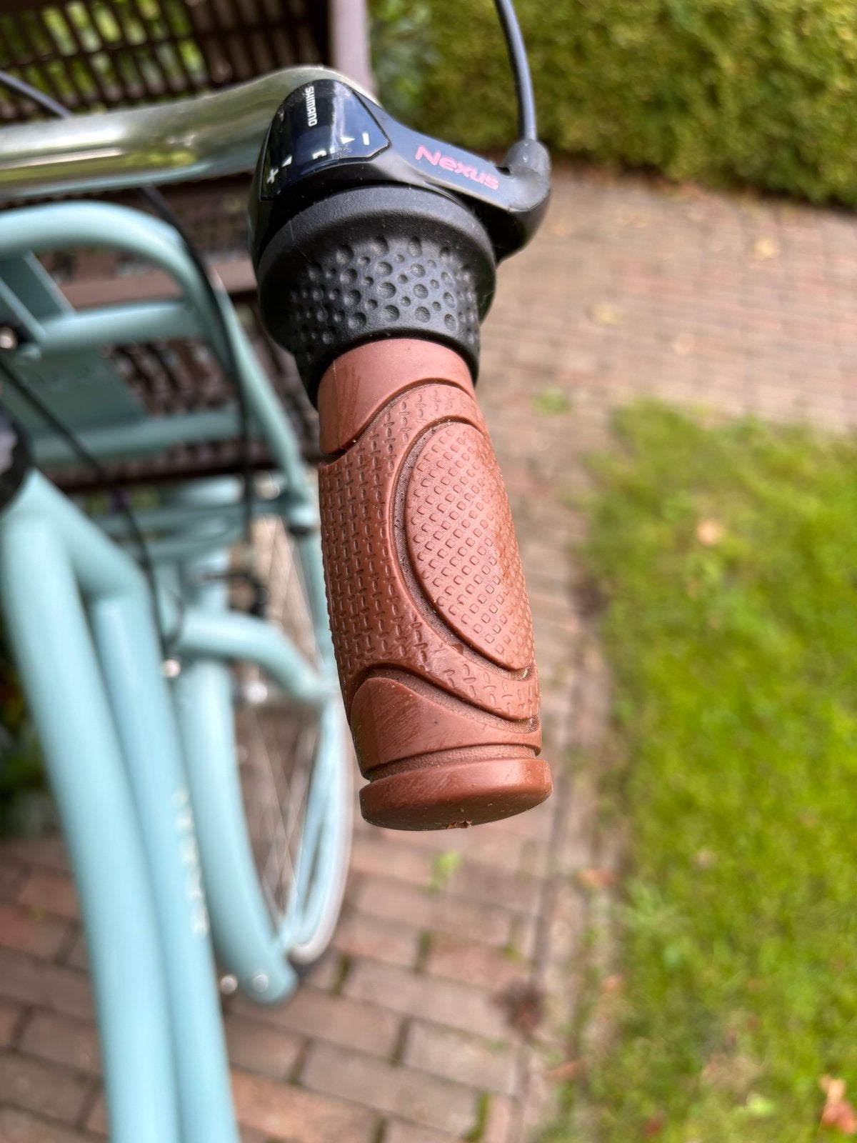 Foto 6 van Popal Daily Dutch Basic Meisjesfiets 24 inch - Zo goed als n