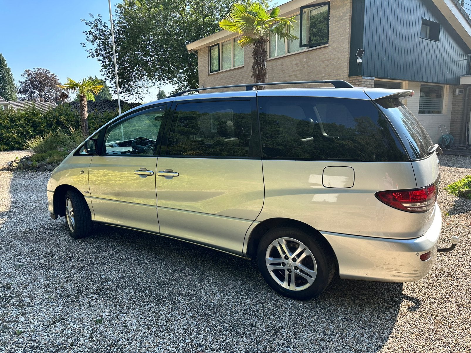 Toyota Previa Executive aut.2004 leren bekleding etc., Auto's, Voorwielaandrijving, 28 km/l, Leder, Stationwagon