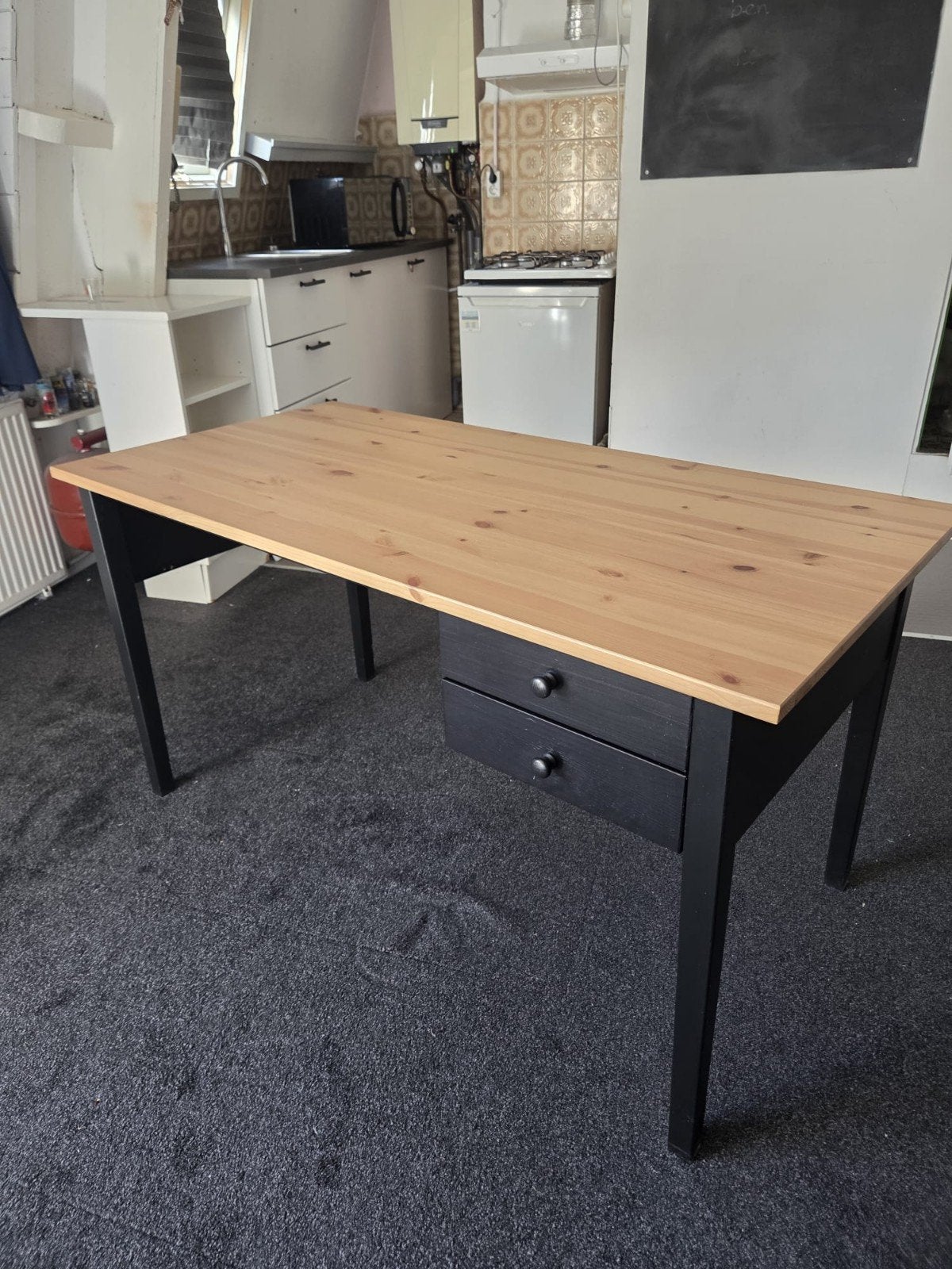 IKEA Arkelstorp bureau met houten blad, Huis en Inrichting, Bureaus, Ophalen, Gebruikt, IKEA, Hout
