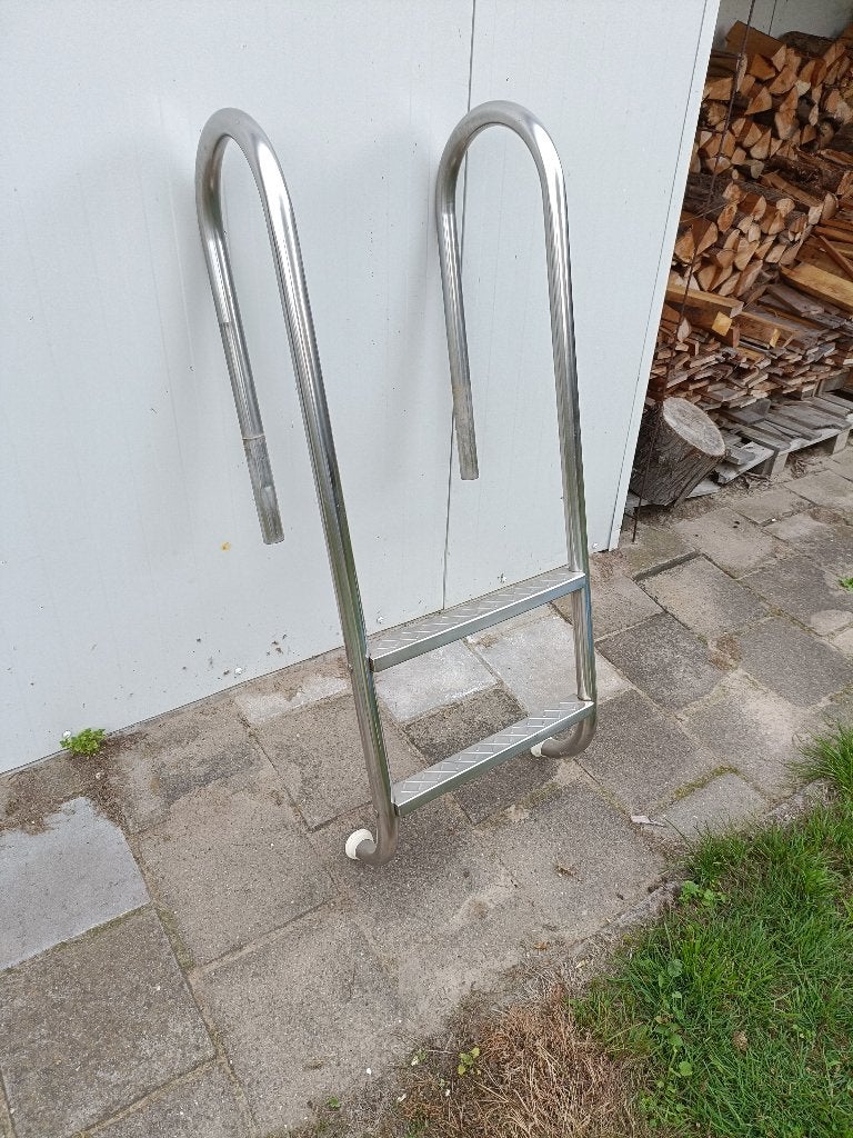 Zwembadtrap, Ophalen, Gebruikt, Ladder