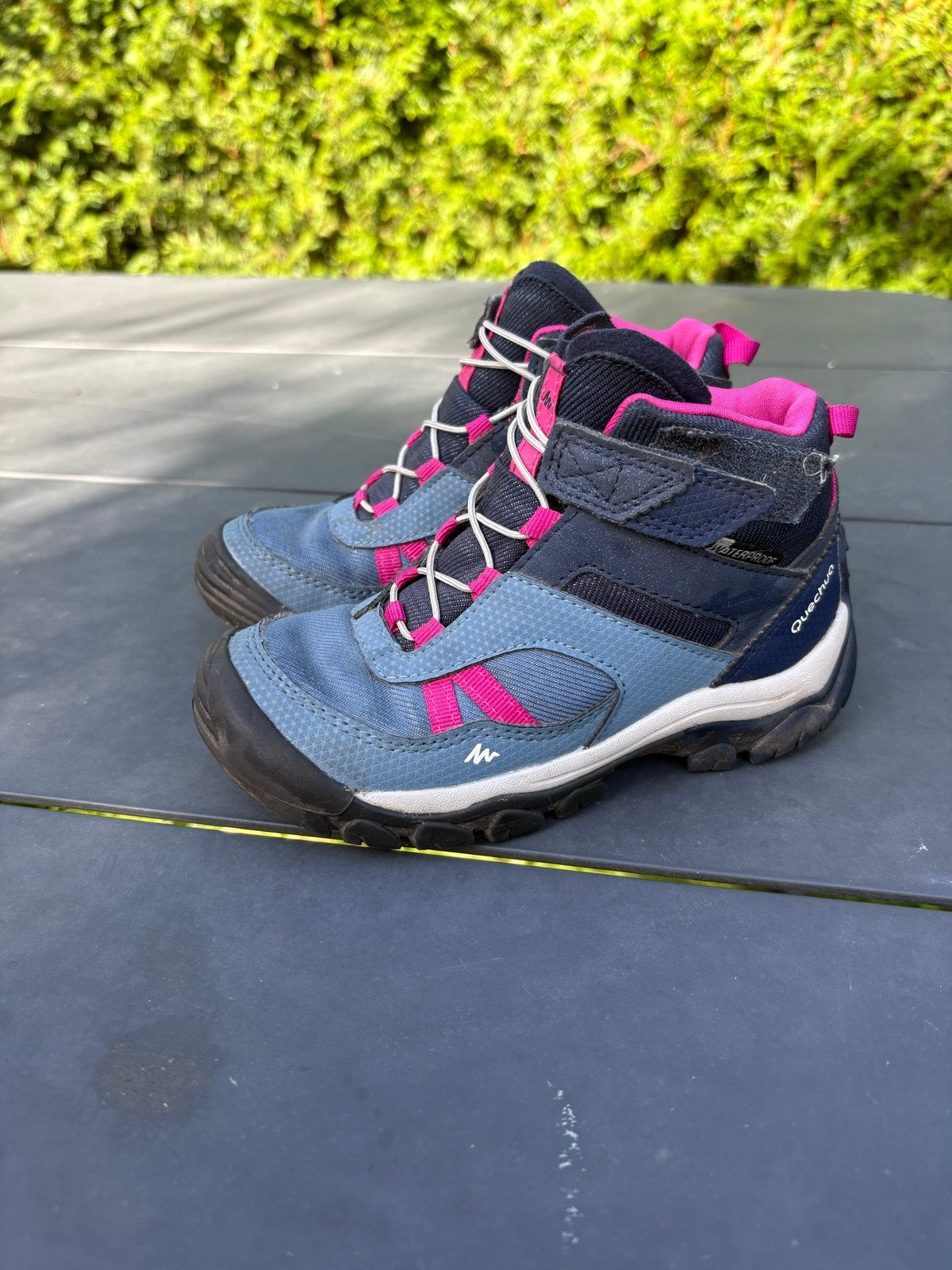Quechua wandelschoenen kind maat 28, Ophalen of Verzenden, Gebruikt, Schoenen