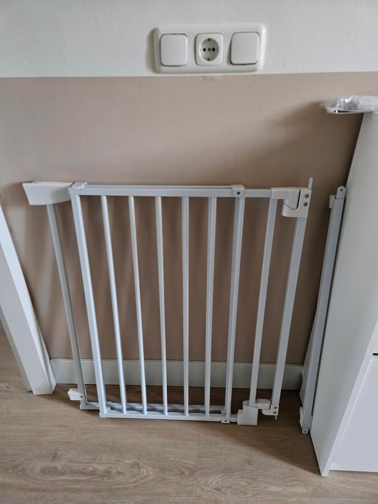 Traphekje uitschuifbaar 72-107cm, Ophalen, Nieuw, 100 tot 115 cm, Metaal of IJzer