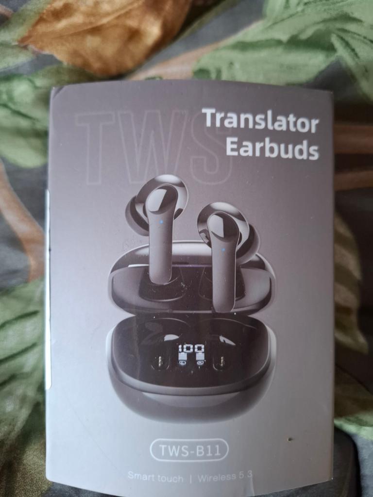 Vertaal ear plugs, Ophalen, Nieuw
