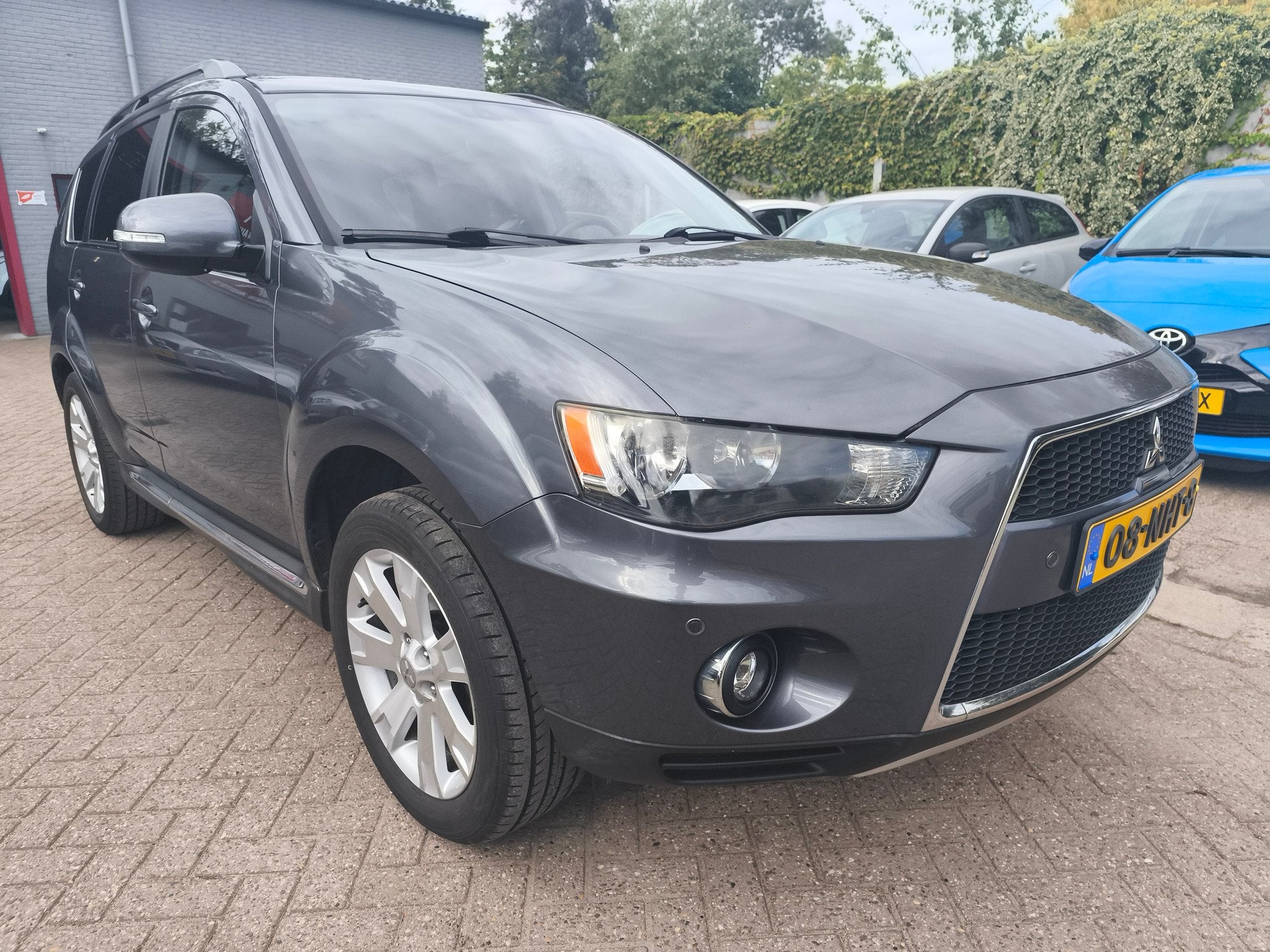 Mitsubishi Outlander 2.0 2WD Intro Edition, Trekhaak, Auto's, 13 km/l, 4 cilinders, Origineel Nederlands, Handgeschakeld