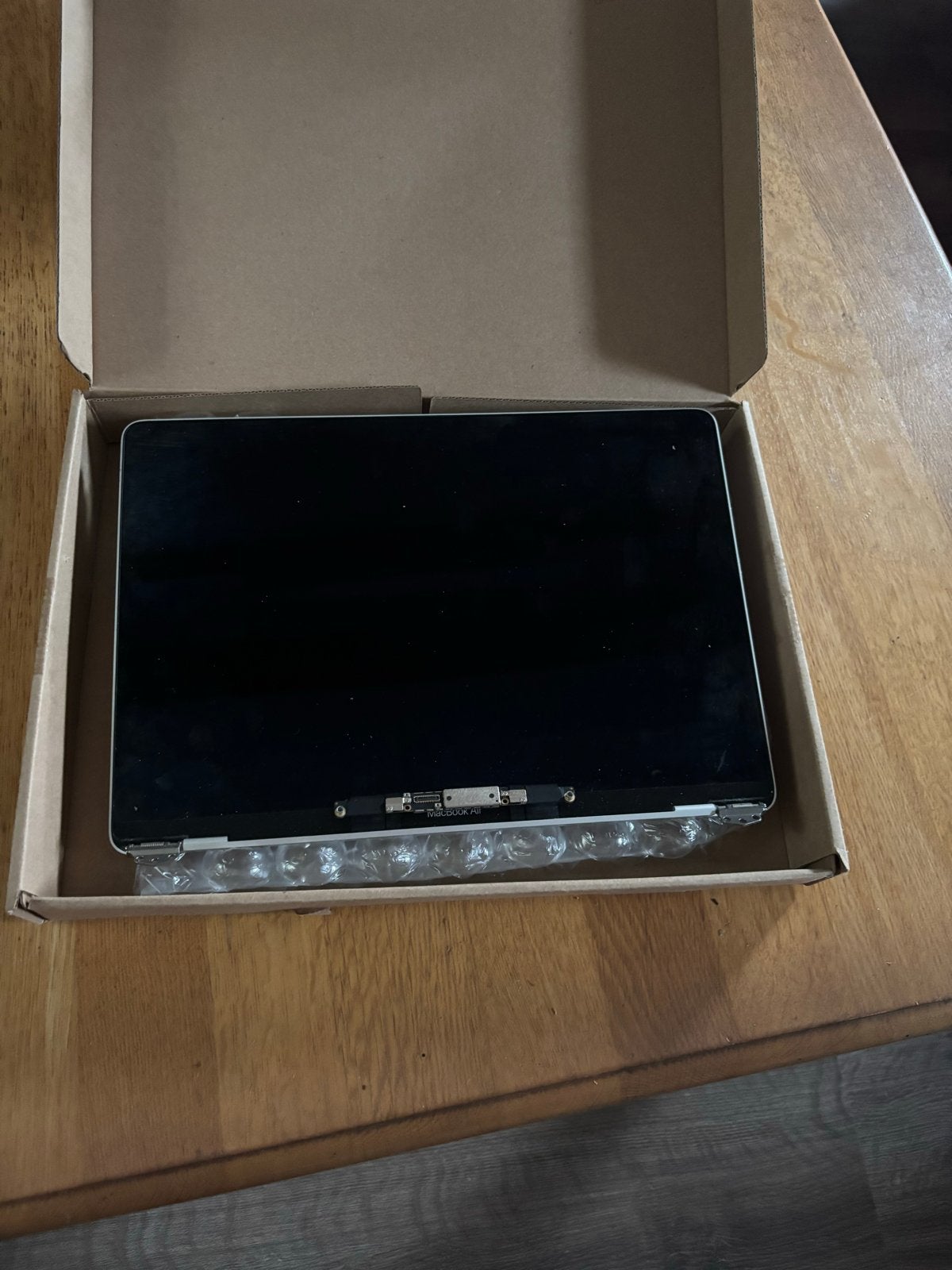 MacBook Air Scherm defect streep in scherm, Ophalen of Verzenden, Gebruikt, 13 inch, MacBook Air