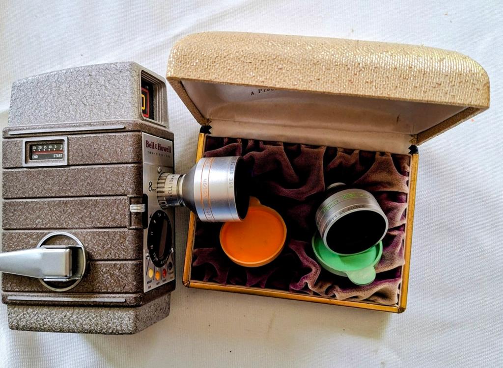 Te koop: Bell & Howell 252 8mm met 2 voorzetlenzen, Ophalen of Verzenden, 8mm film
