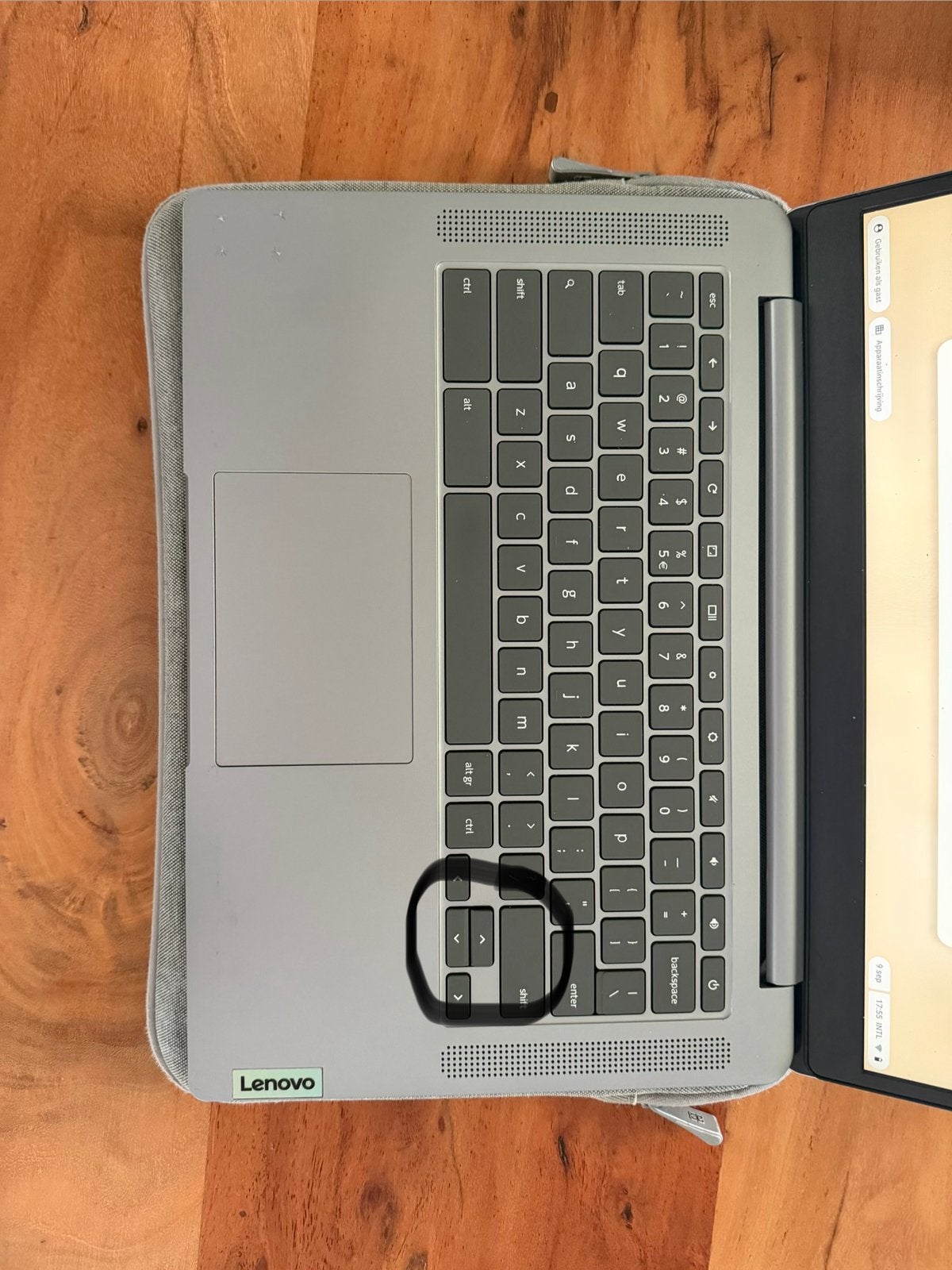 Foto 3 van Lenovo Chrome book IP314CB 8GB -128GB
