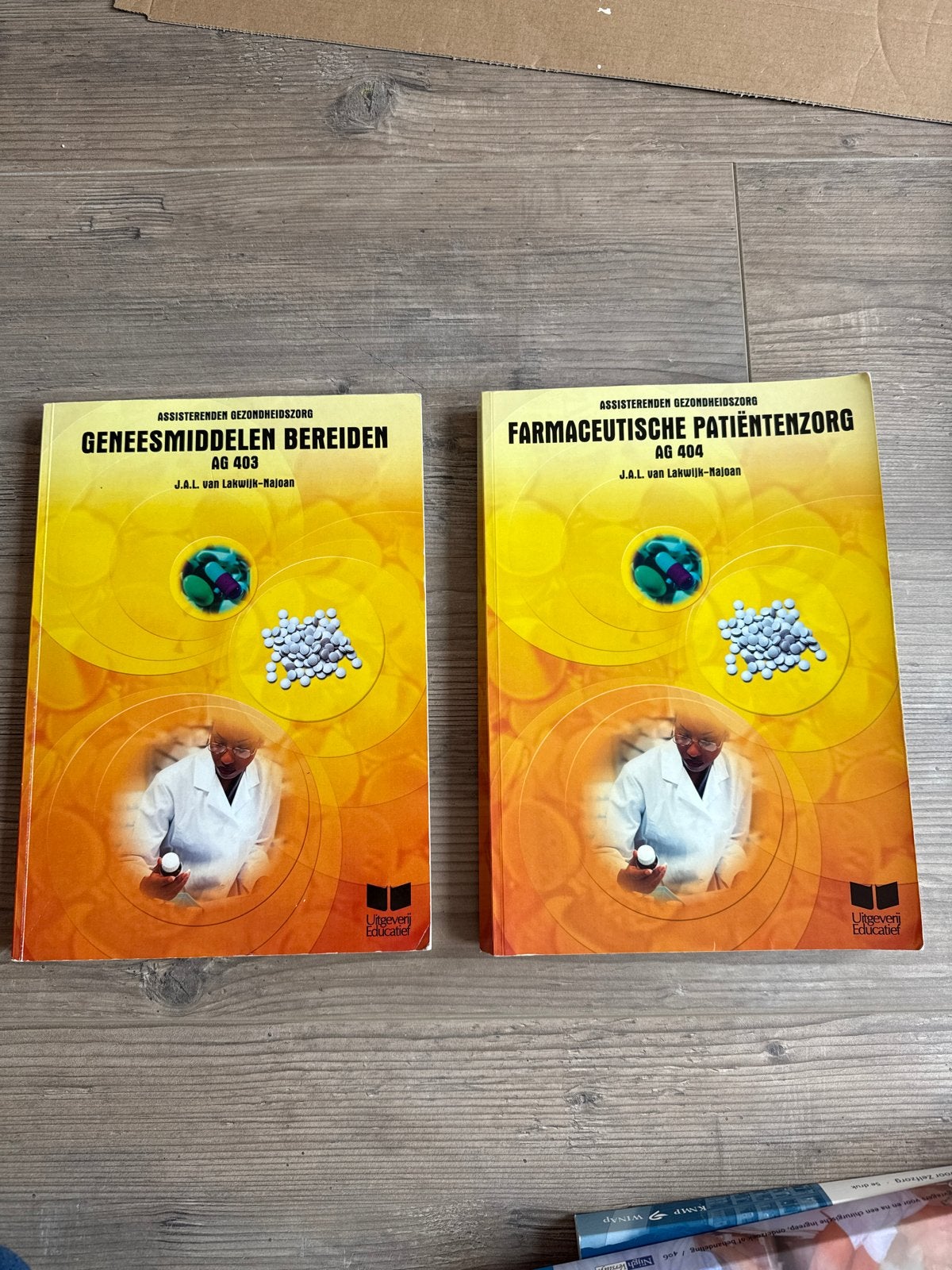 Geneesmiddelen Bereiden & Farmaceutische Patiëntenzorg, Ophalen of Verzenden, Beta, Gelezen, MBO