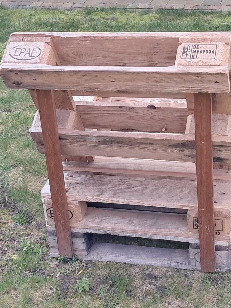 Palletstoel, Ophalen