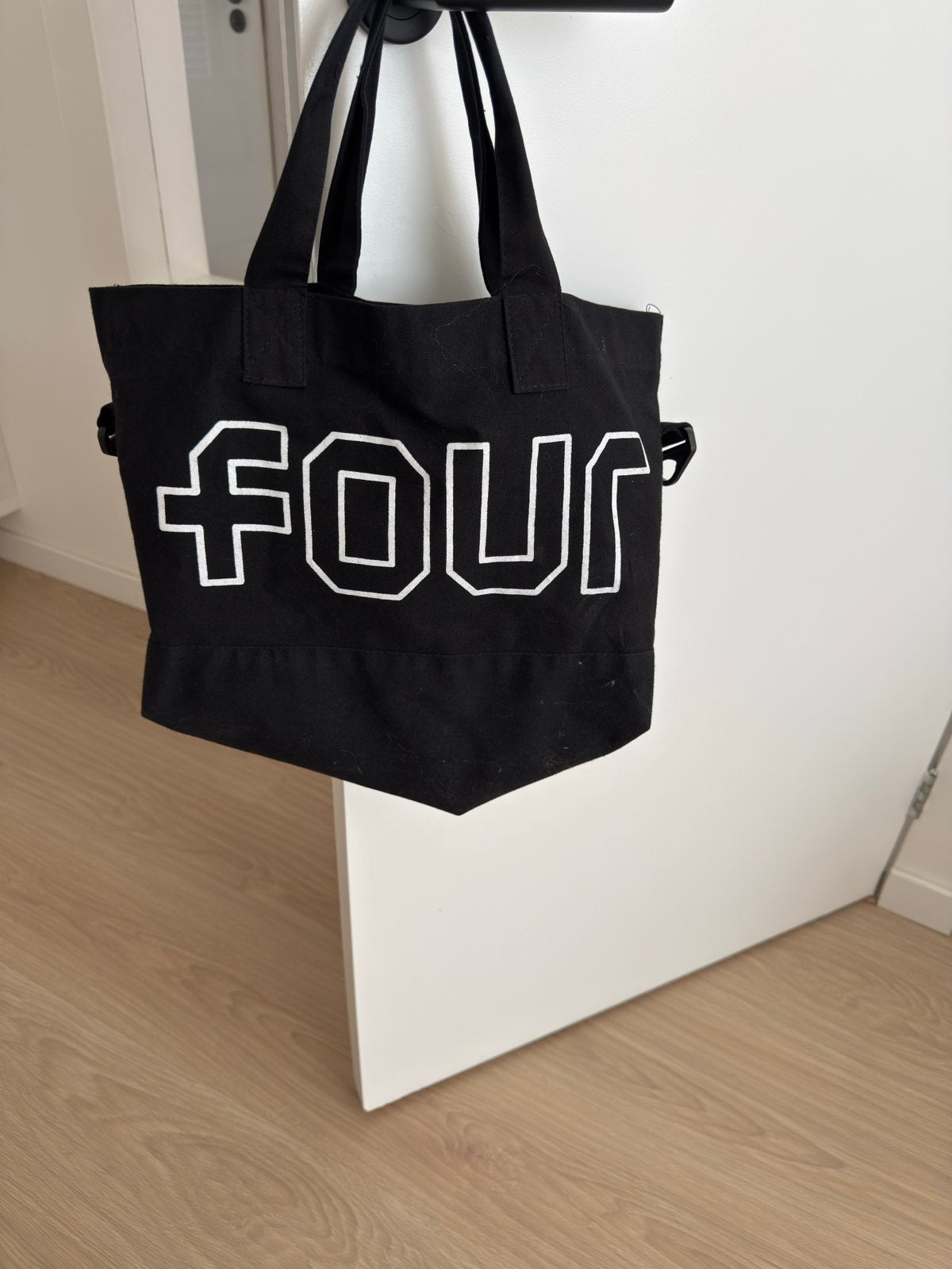 Four tas, Ophalen of Verzenden, Gebruikt, Zwart, Shopper