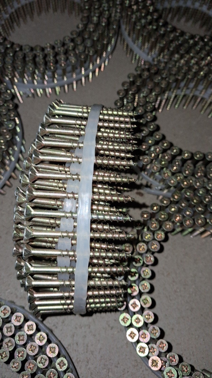 Schroeven op rol / band 4,2 x 51 mm 150 stuks/rol kruiskop, Doe-het-zelf en Verbouw, Ophalen, Nieuw, 50 tot 100 mm, Schroeven