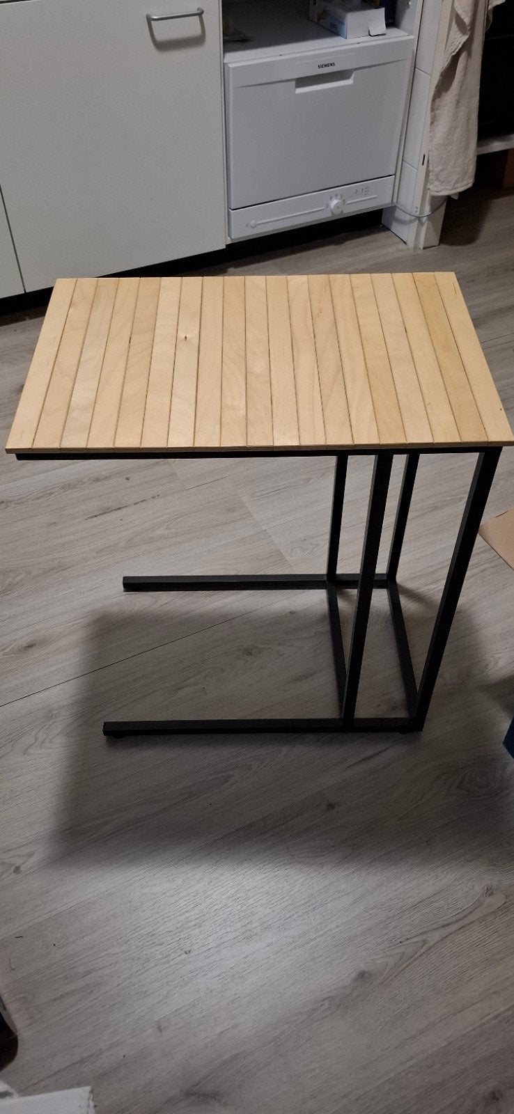 Mooie bijzettafel /laptoptafel bamboe, z.g.a.n., Ophalen of Verzenden, Zo goed als nieuw, Rechthoekig