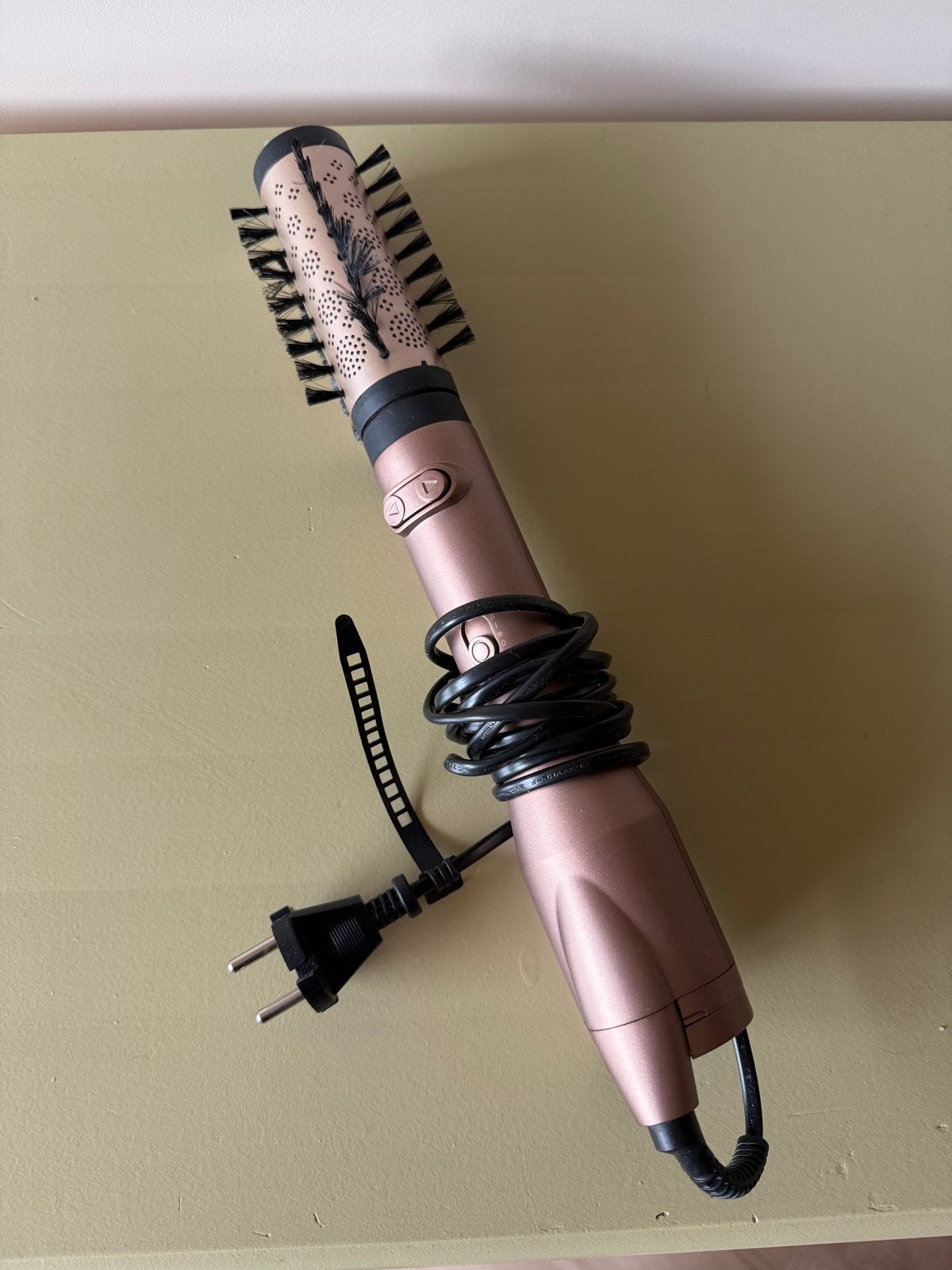 BaByliss Warme Luchtborstel - Perfect voor Haarstyling, Sieraden, Tassen en Uiterlijk, Uiterlijk | Haarverzorging, Ophalen of Verzenden