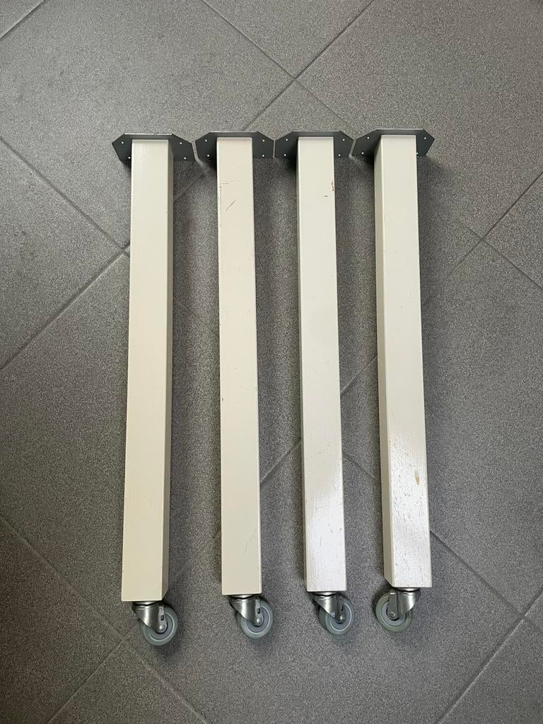 Setje van 4 witte tafelpoten met wiel, Ophalen, Tafelpoot, Minder dan 50 cm, Gebruikt