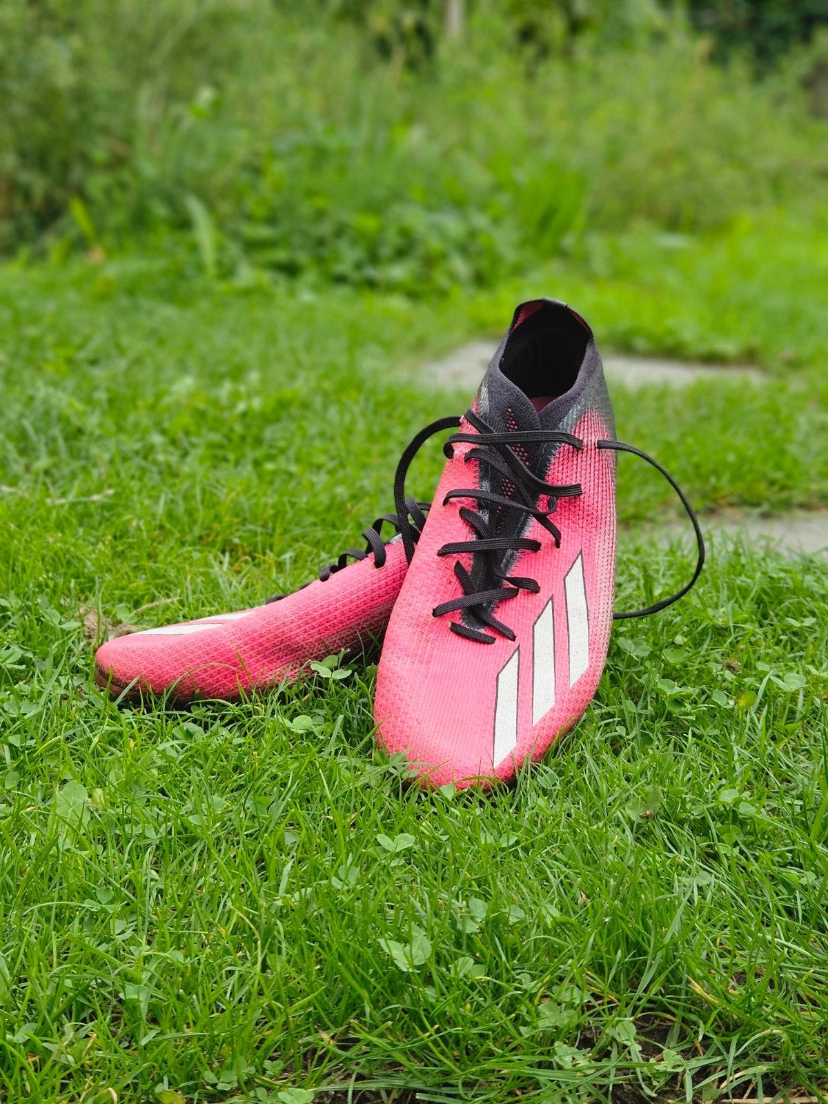 mooie roze addidas voetbalschoenen, Maat XS of kleiner, Ophalen of Verzenden, Zo goed als nieuw, Schoenen